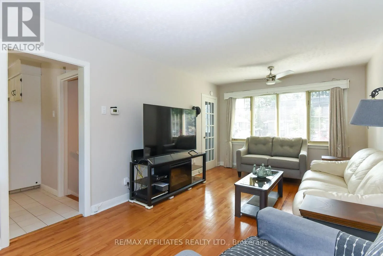323 FULLERTON AVENUE