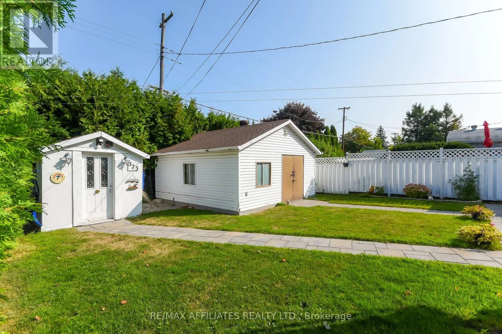 323 FULLERTON AVENUE