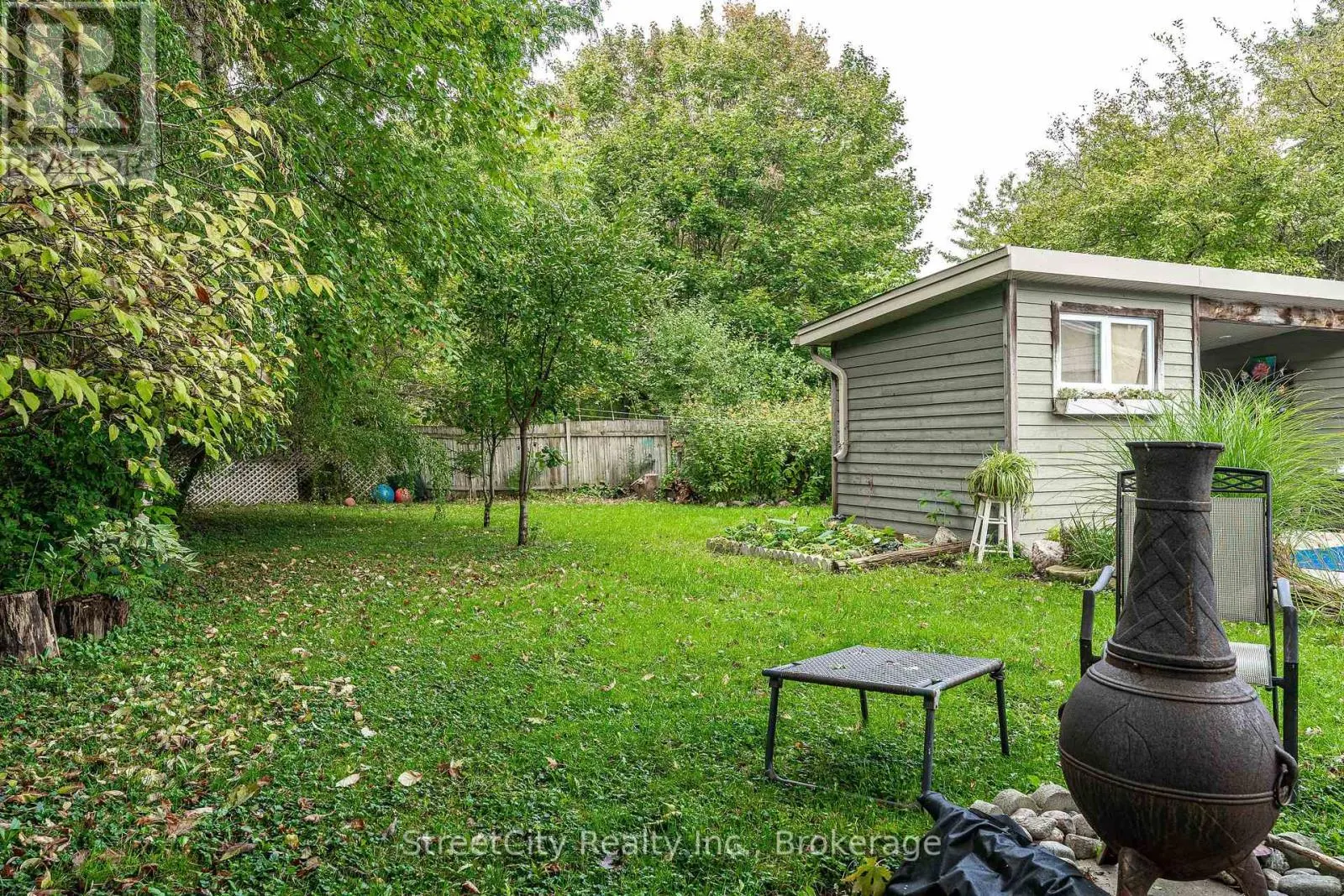27 RIEHL COURT
