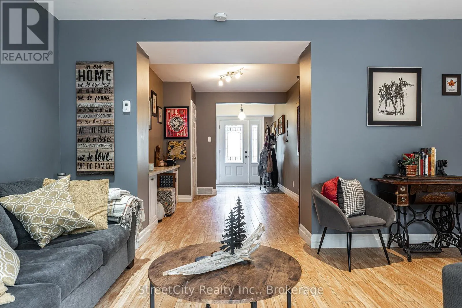 27 RIEHL COURT