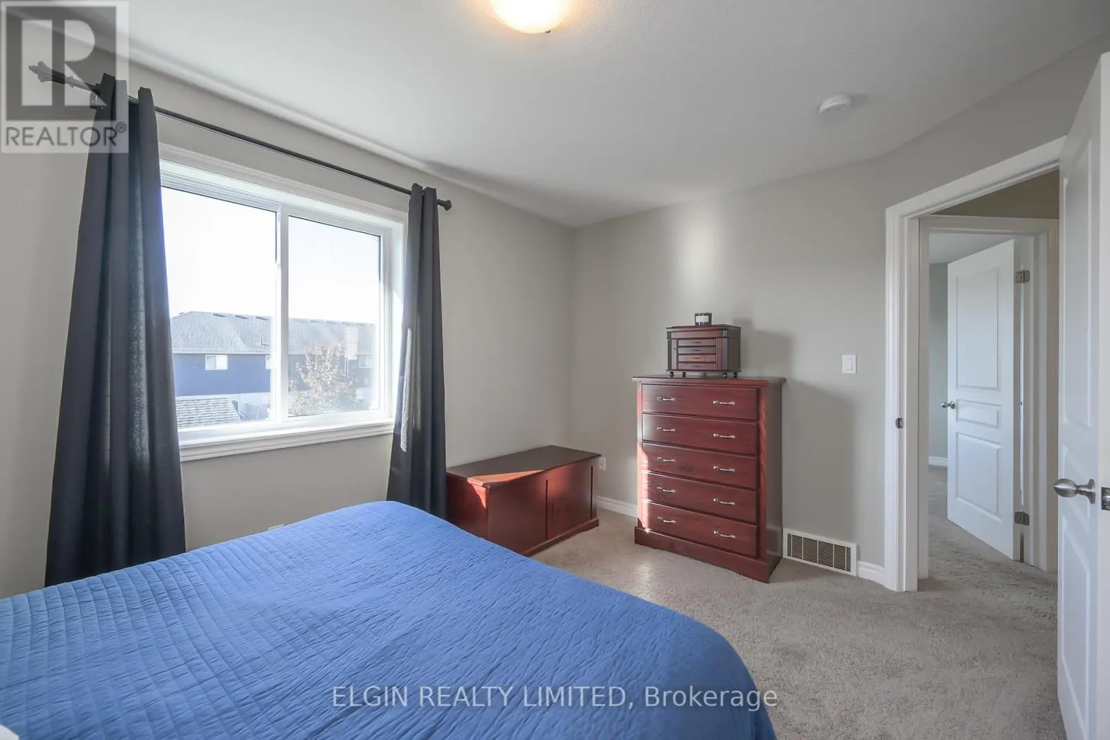12 RUSSET LANE