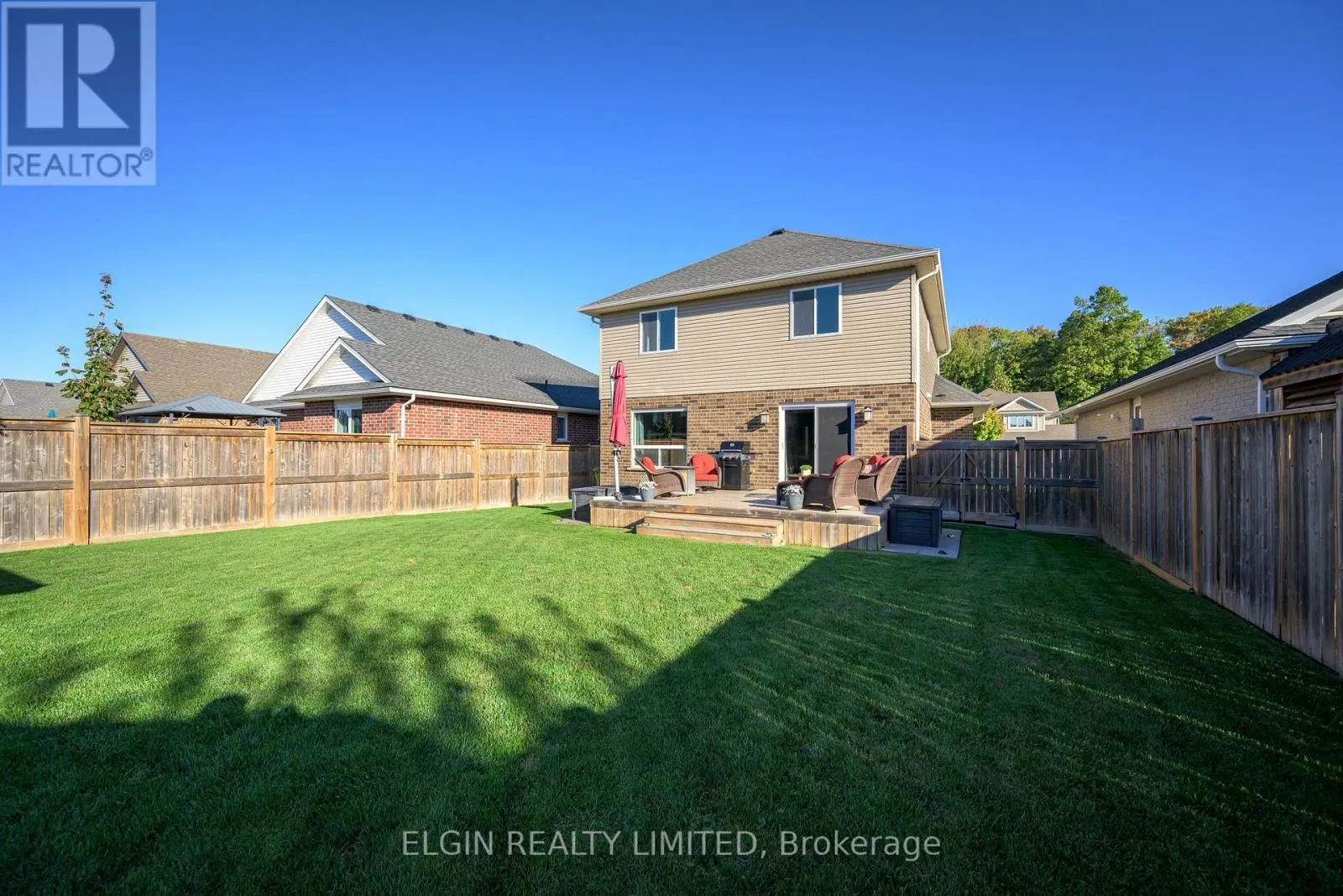 12 RUSSET LANE