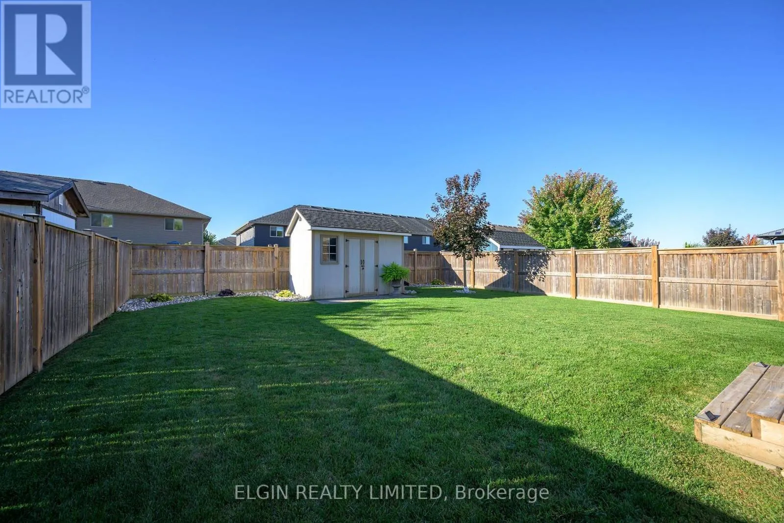 12 RUSSET LANE