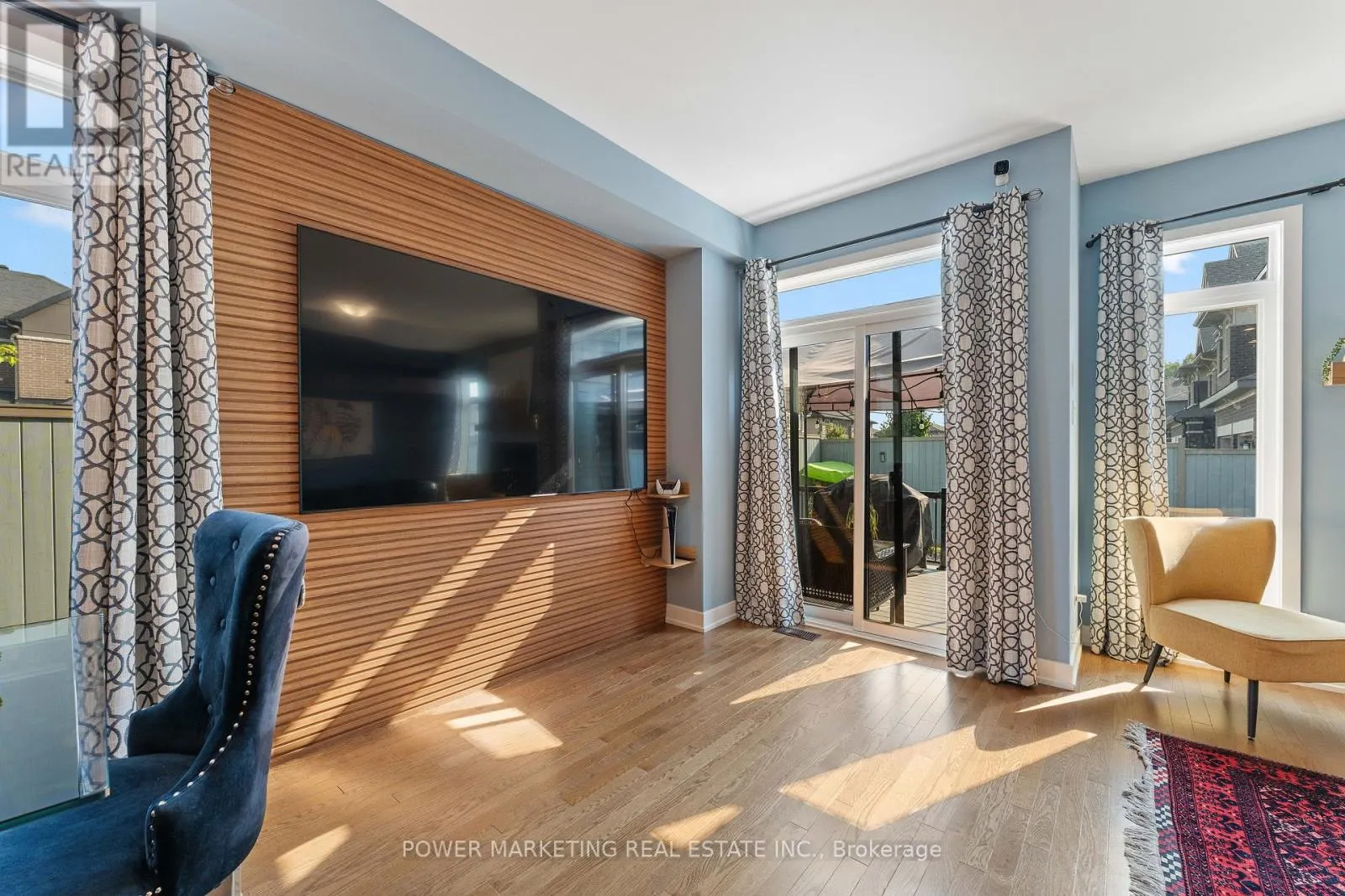 74 FINSBURY AVENUE