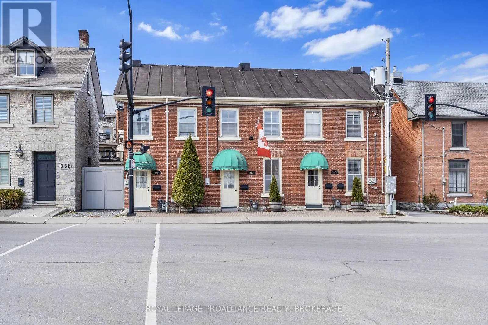 272 WELLINGTON STREET