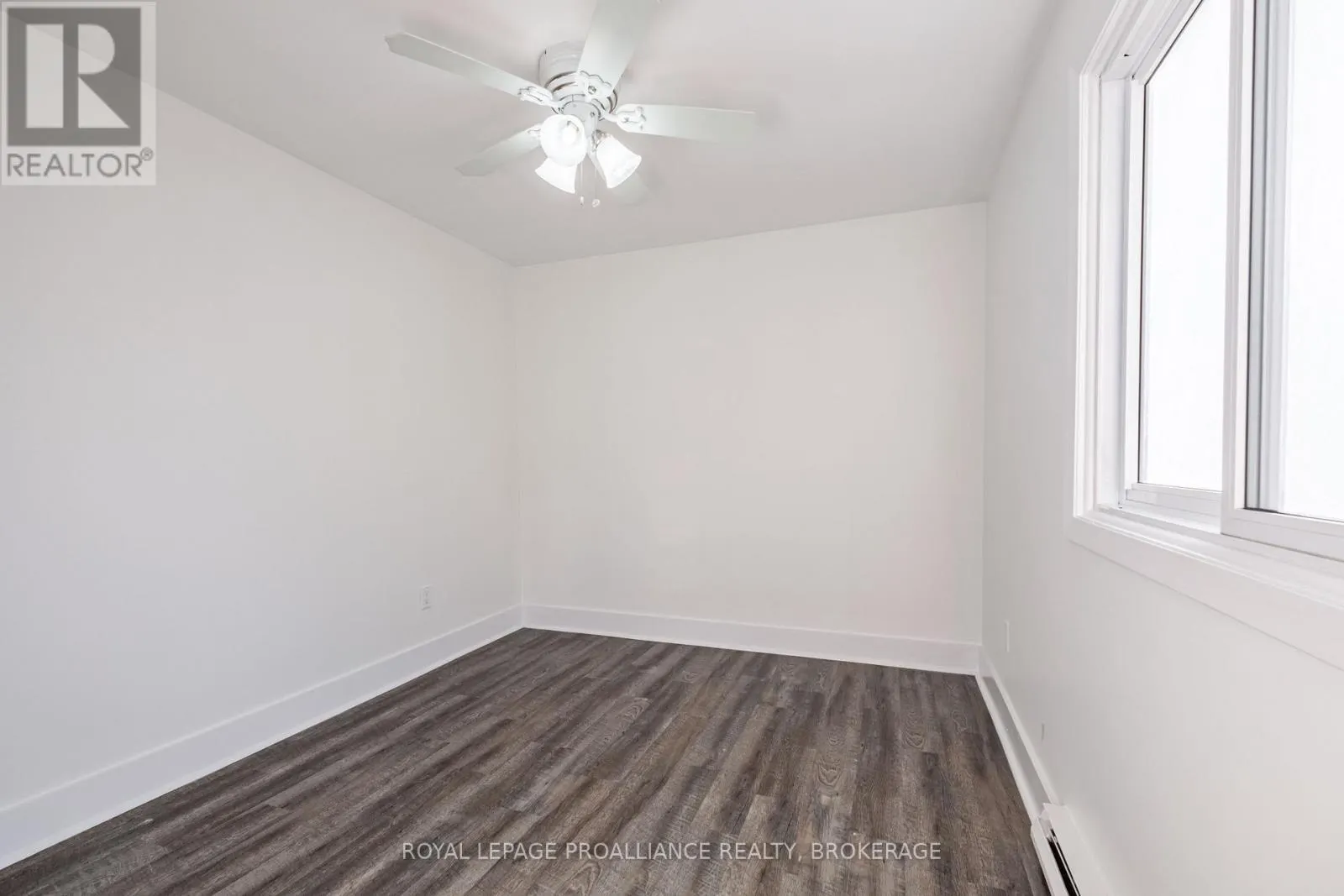 78 CARRUTHERS AVENUE