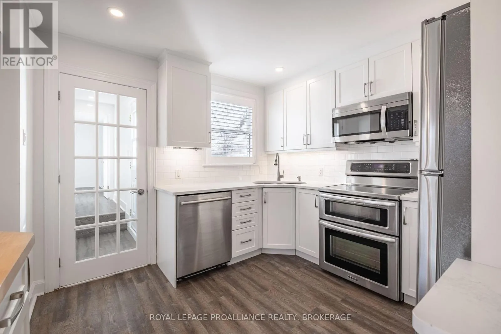 78 CARRUTHERS AVENUE