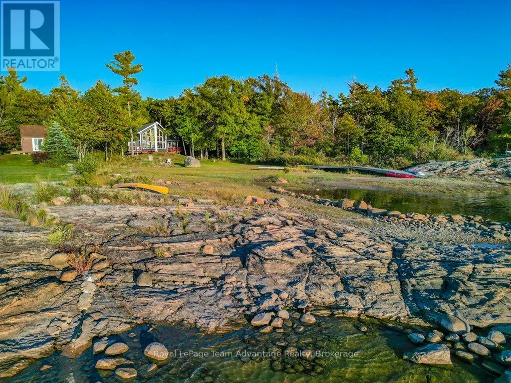 37 RICHARDS LAKE ROAD