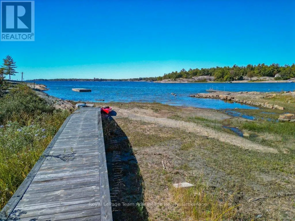 37 RICHARDS LAKE ROAD
