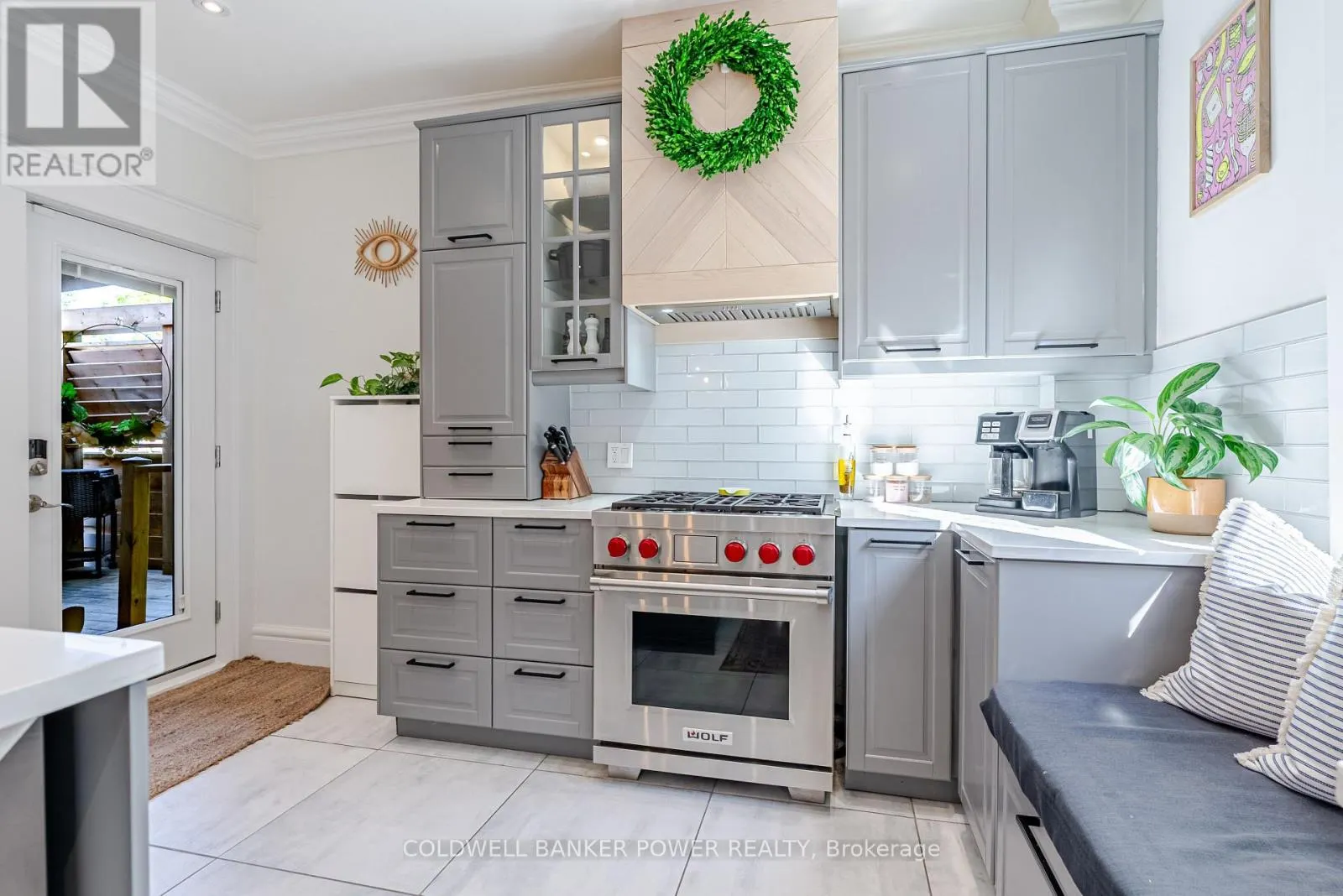 20 ELMWOOD AVENUE E