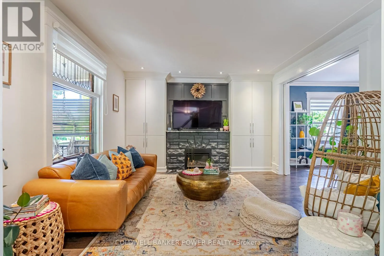 20 ELMWOOD AVENUE E