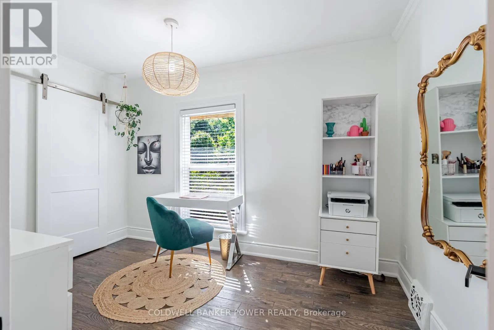 20 ELMWOOD AVENUE E