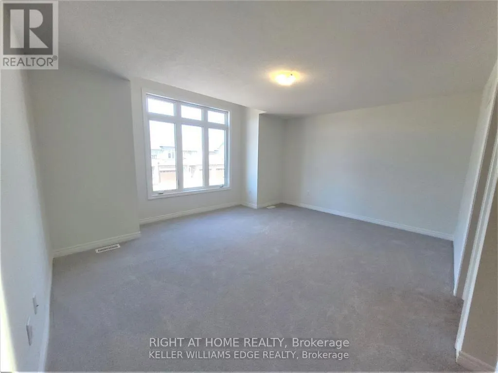 74 PINOT CRESCENT