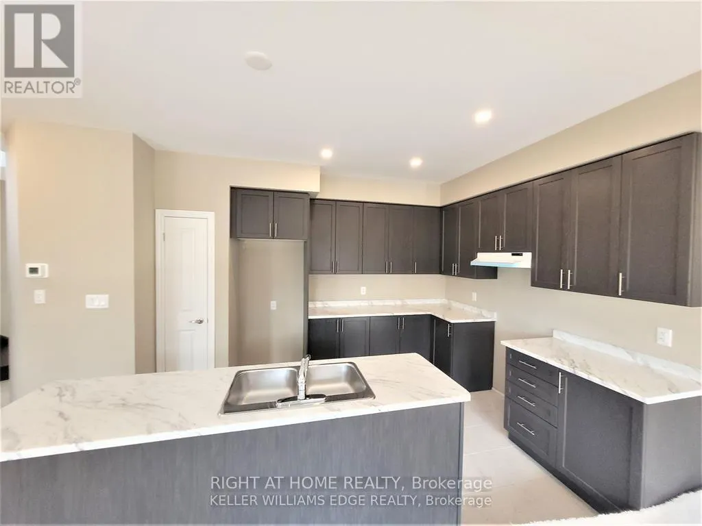 74 PINOT CRESCENT