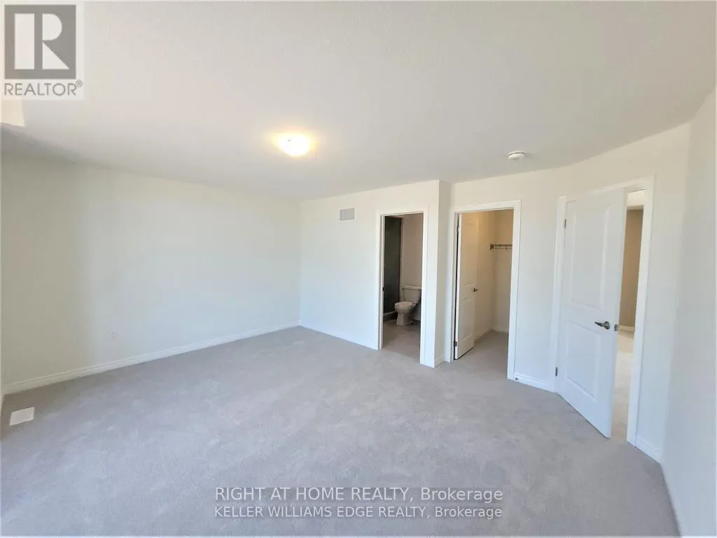 74 PINOT CRESCENT