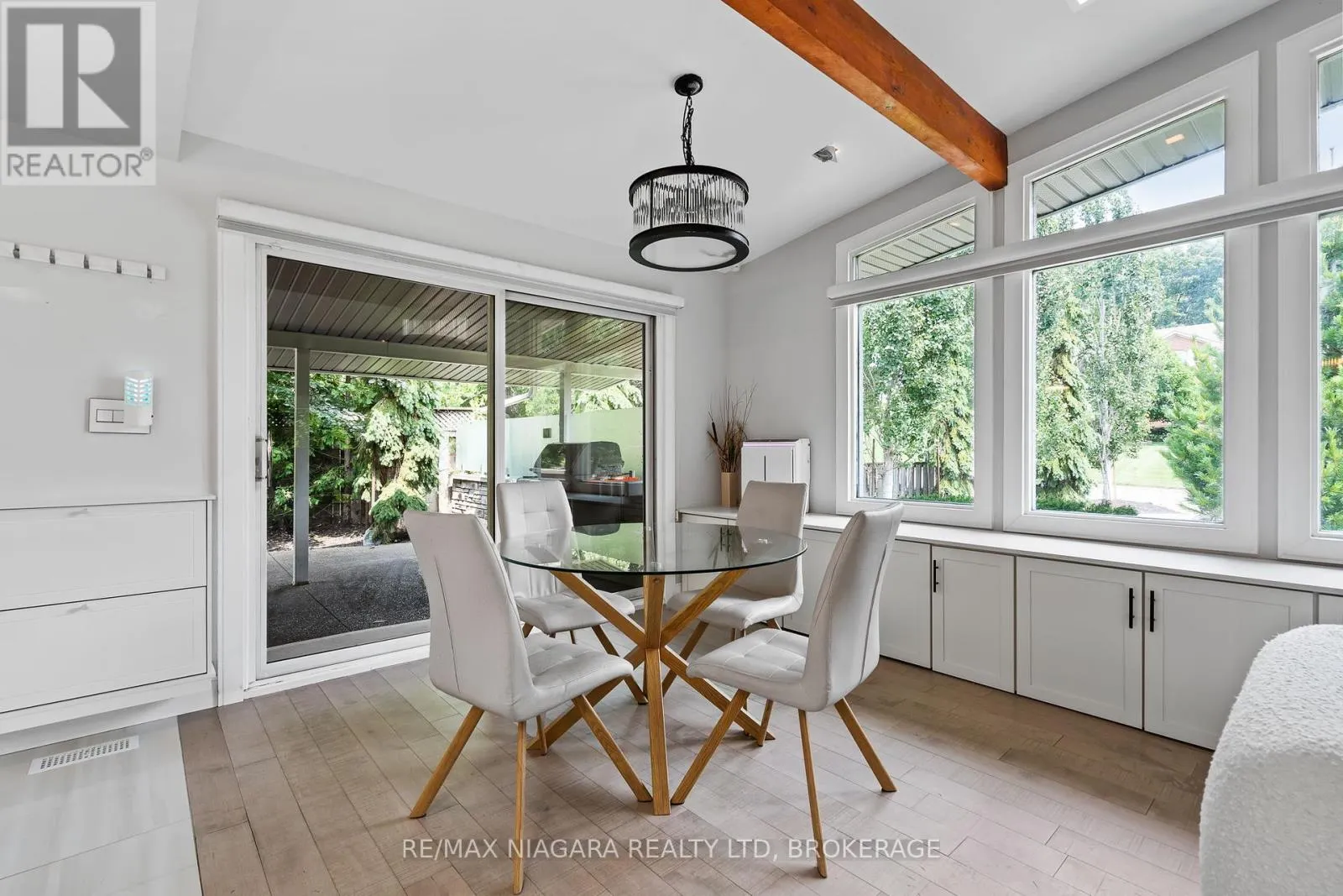 2 MALLETTE CRESCENT
