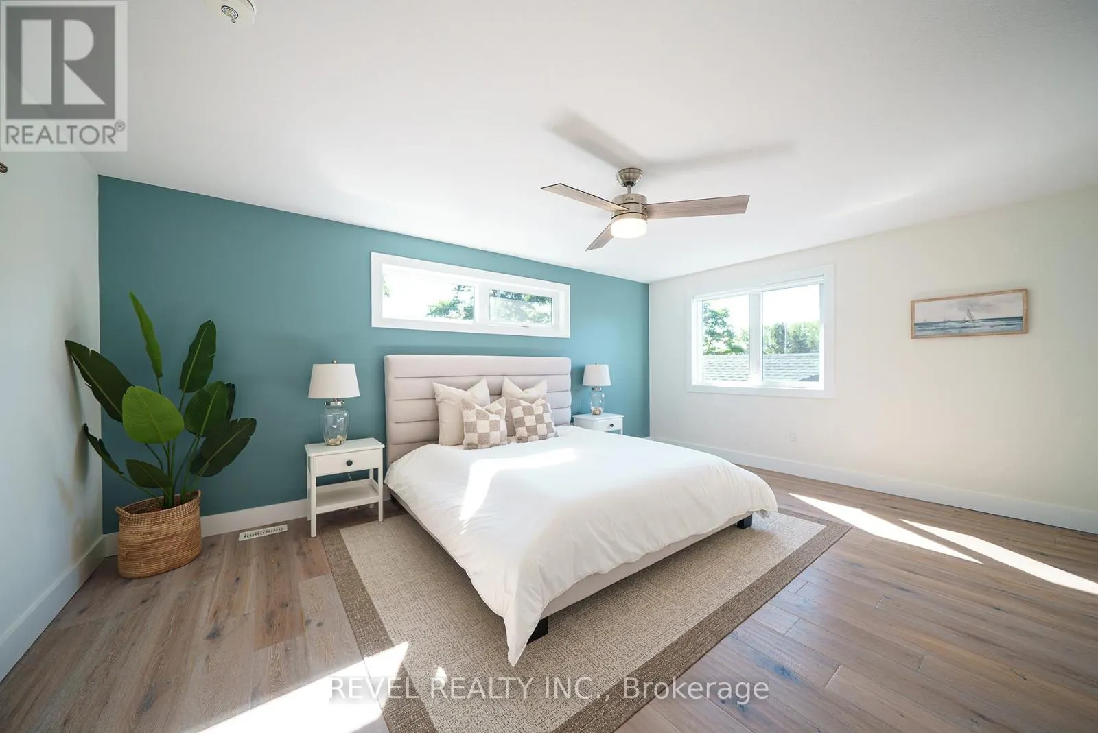 38 LAKEVIEW AVENUE