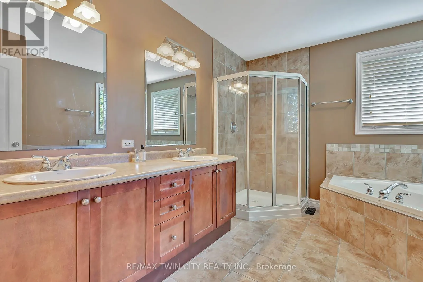 357 AUBURN DRIVE