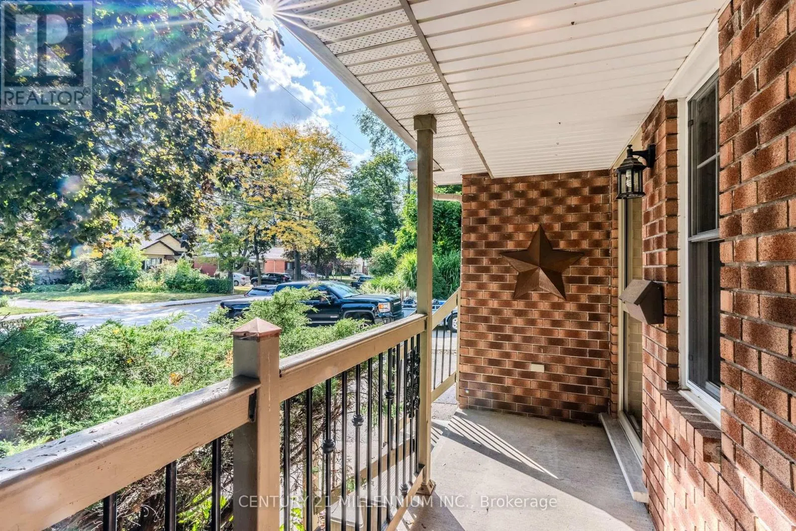 60 OFIELD ROAD