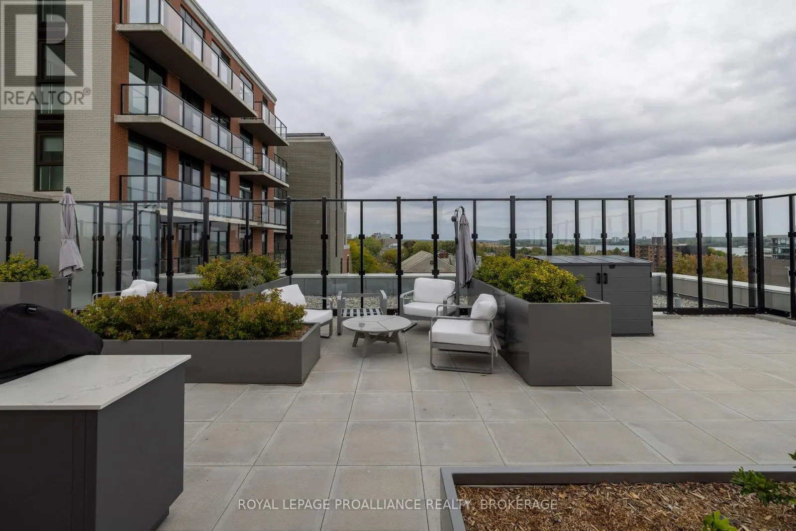 905 - 223 PRINCESS STREET, #905