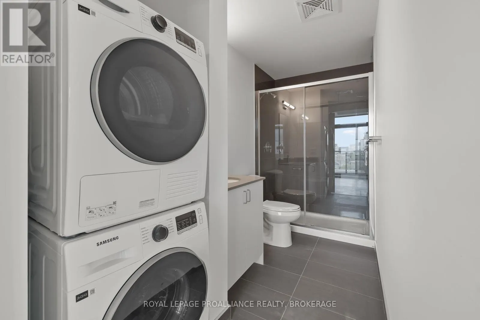 905 - 223 PRINCESS STREET, #905