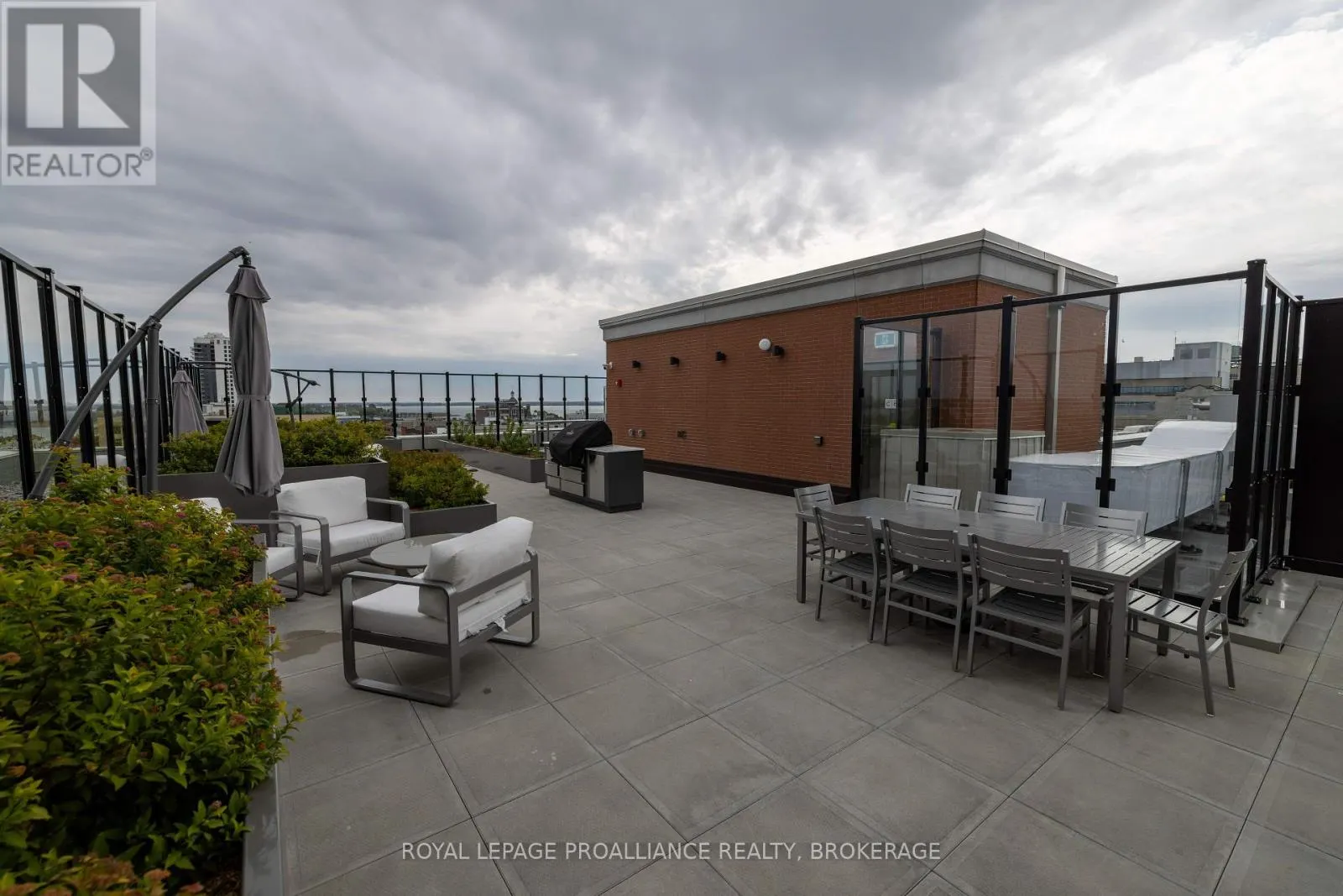 905 - 223 PRINCESS STREET, #905