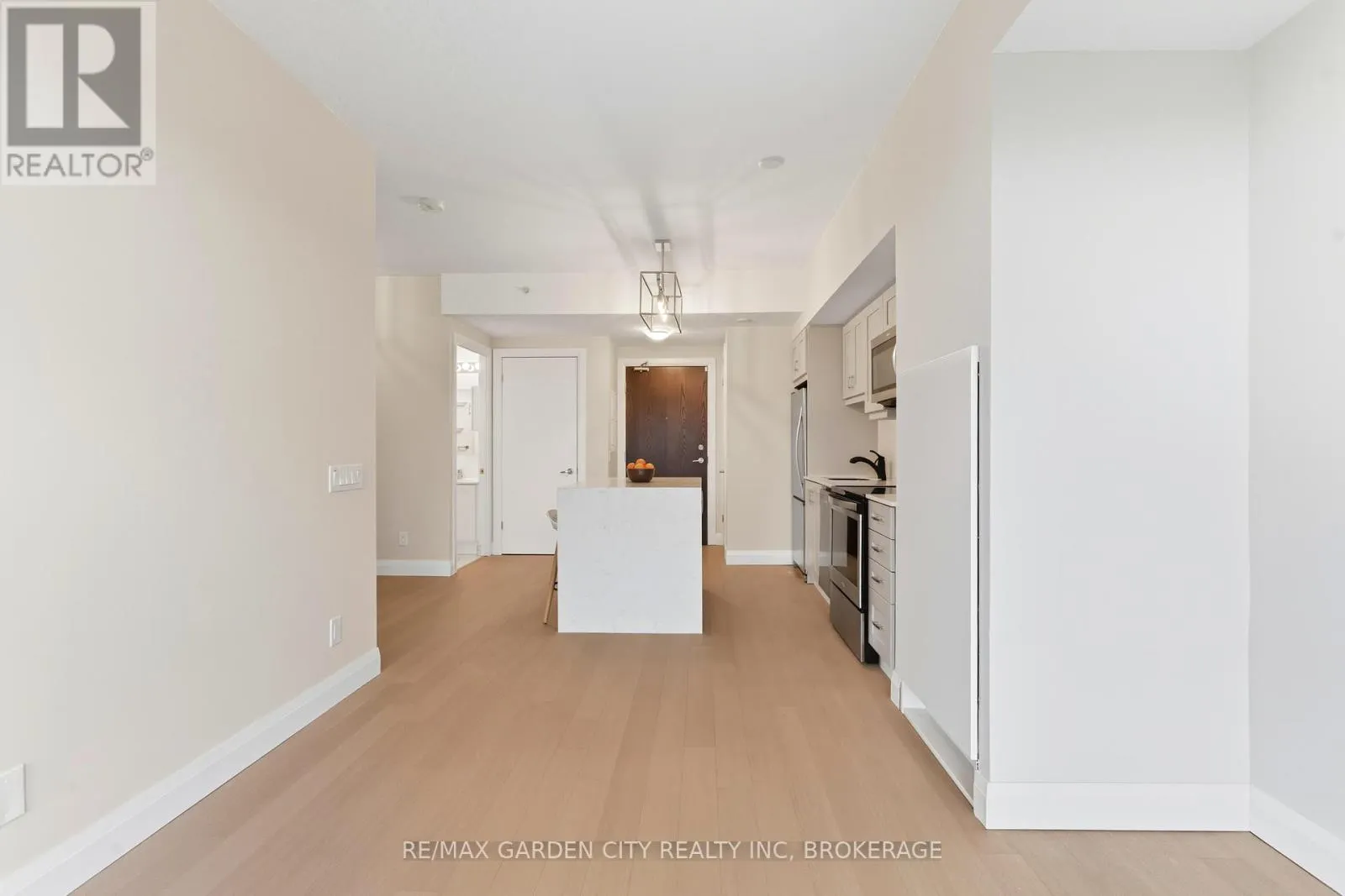 408 - 7711 GREEN VISTA GATE AVENUE, #408