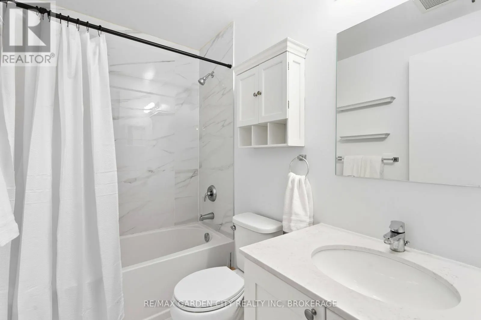 408 - 7711 GREEN VISTA GATE AVENUE, #408
