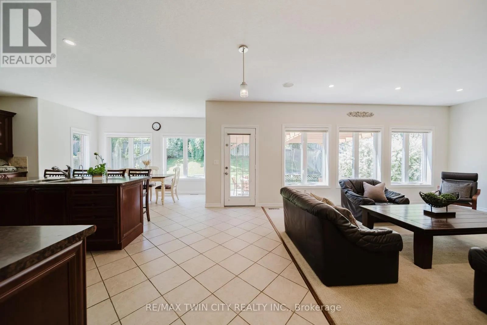 50 FERRIS DRIVE