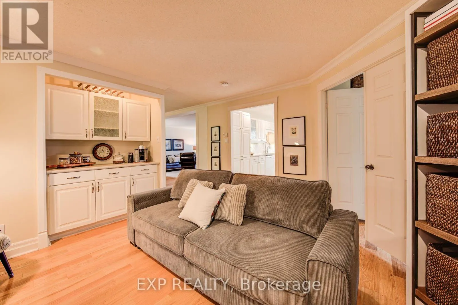 41 - 54 BLUE SPRINGS DRIVE