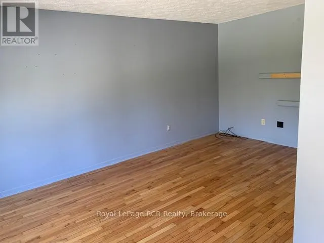 505 PIKE BAY ROAD W