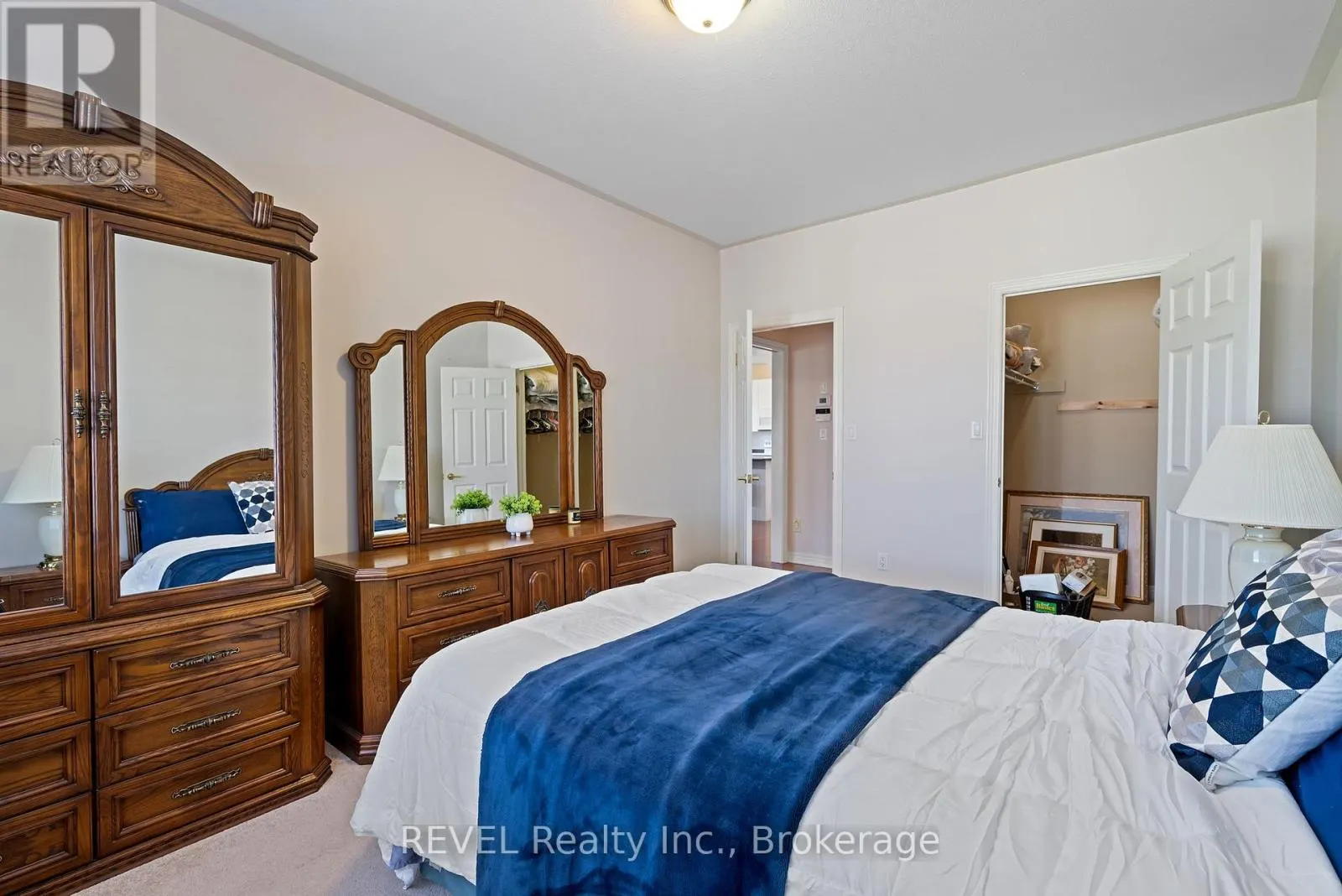 159 WILLOWLANDING COURT