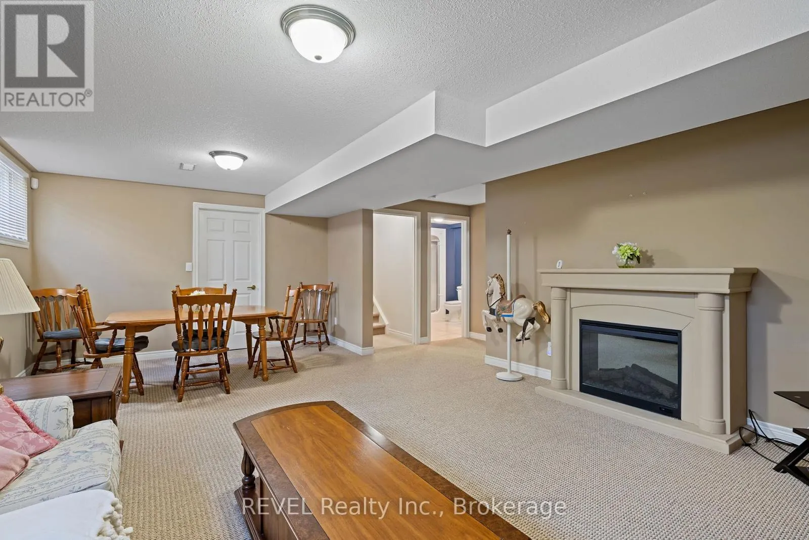 159 WILLOWLANDING COURT