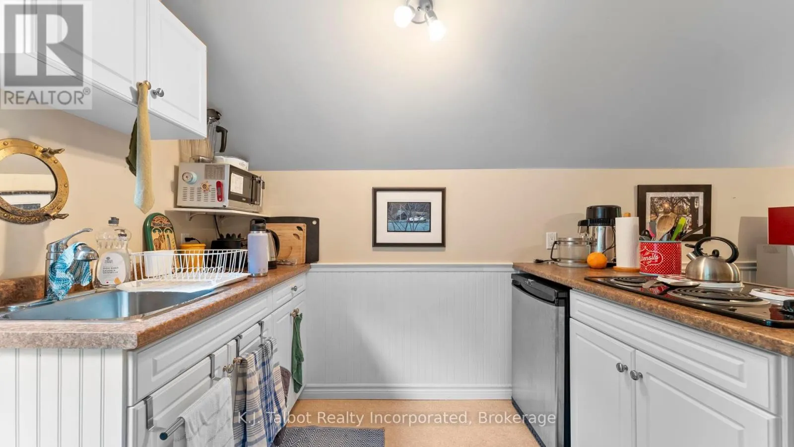 35576B BAYFIELD RIVER ROAD, R.R. #2 ROAD E