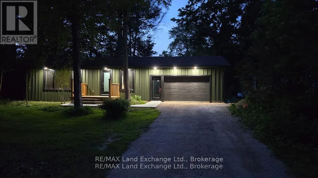 325 OJIBWA TRAIL