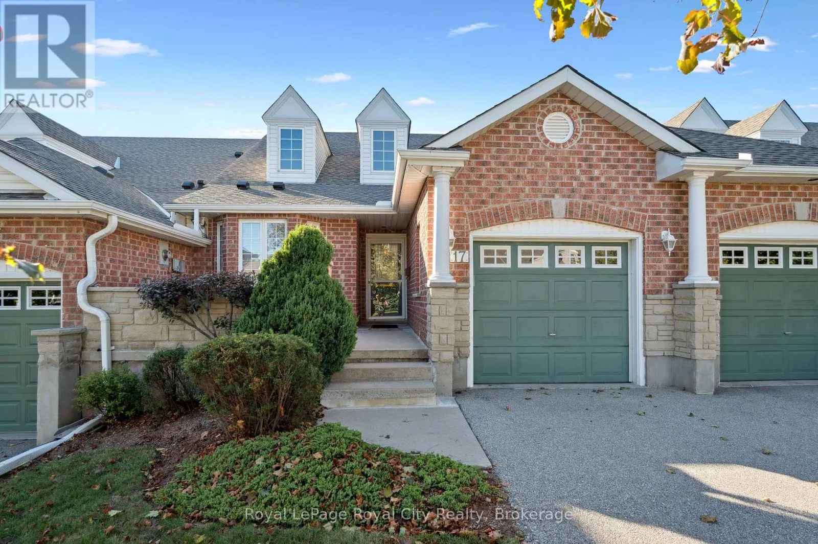 17 TERRAVIEW CRESCENT