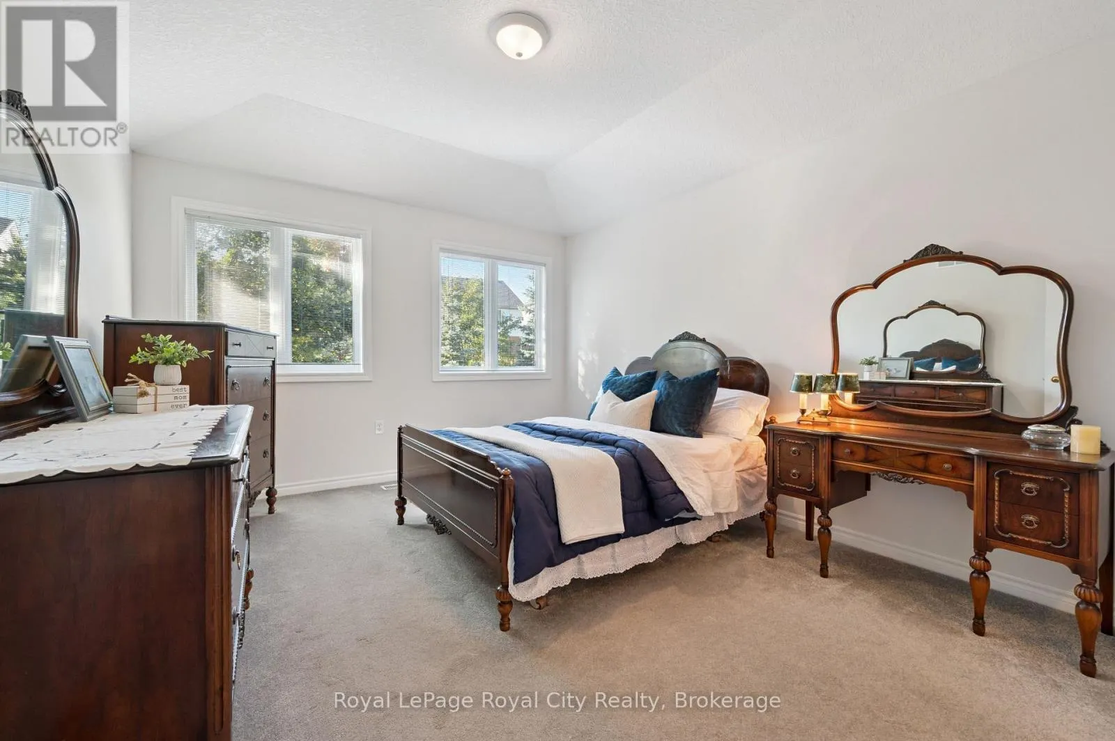 17 TERRAVIEW CRESCENT
