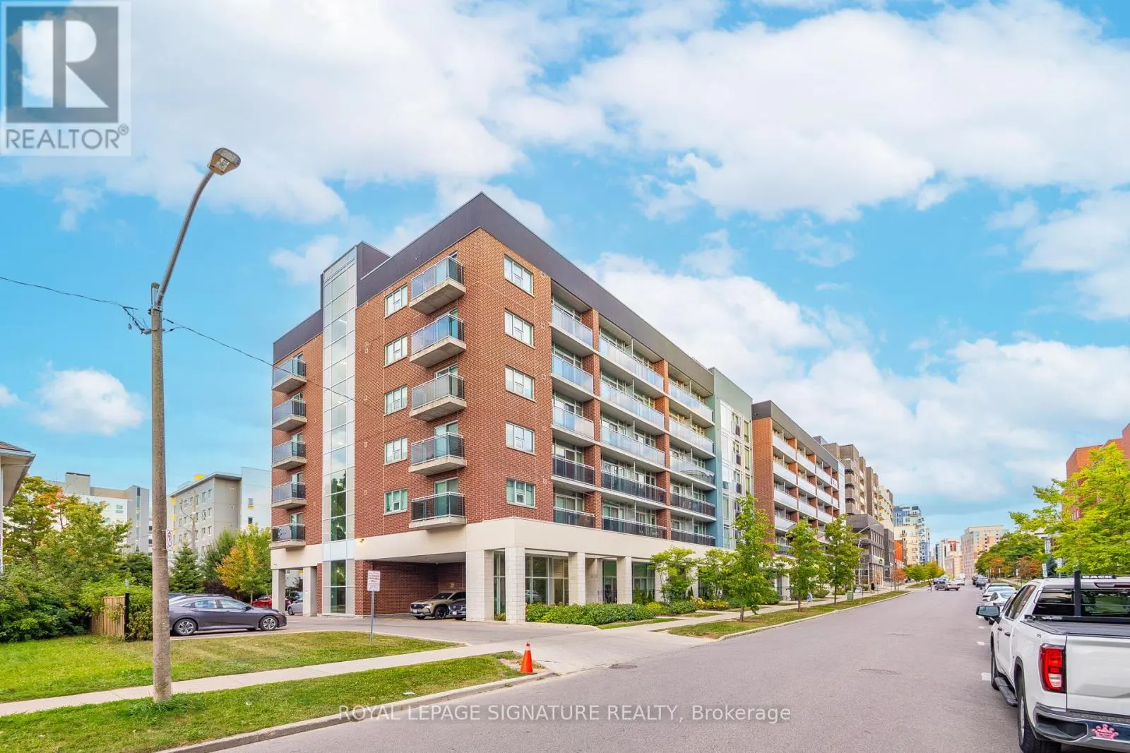 406 - 308 LESTER STREET