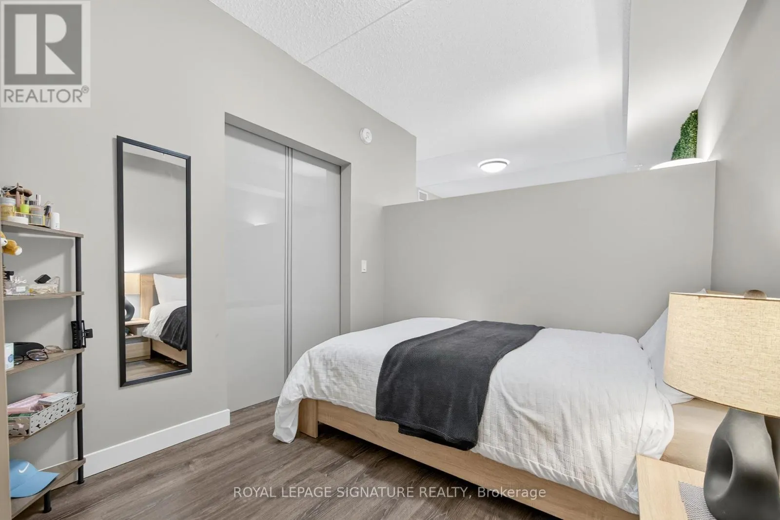 406 - 308 LESTER STREET