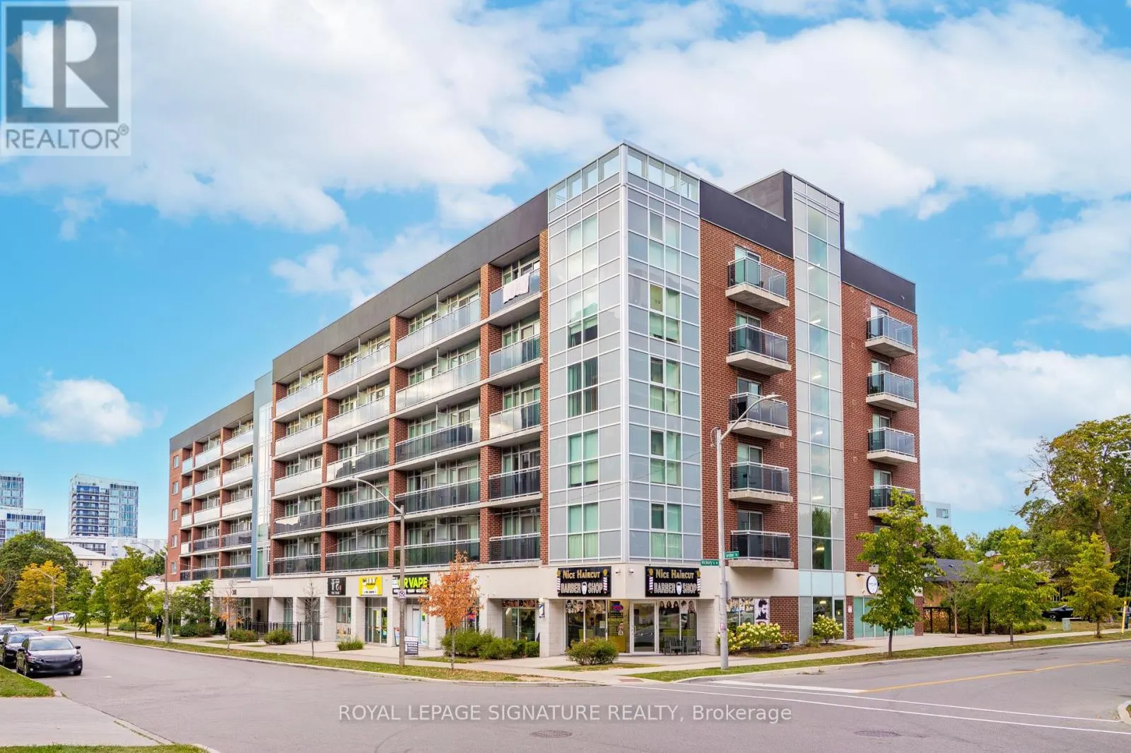 406 - 308 LESTER STREET