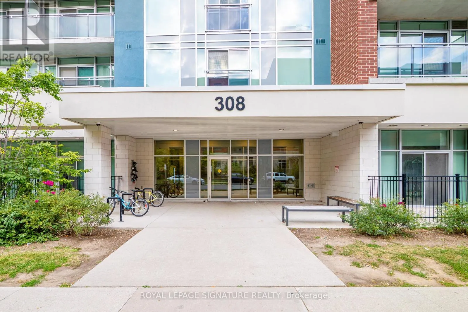 406 - 308 LESTER STREET
