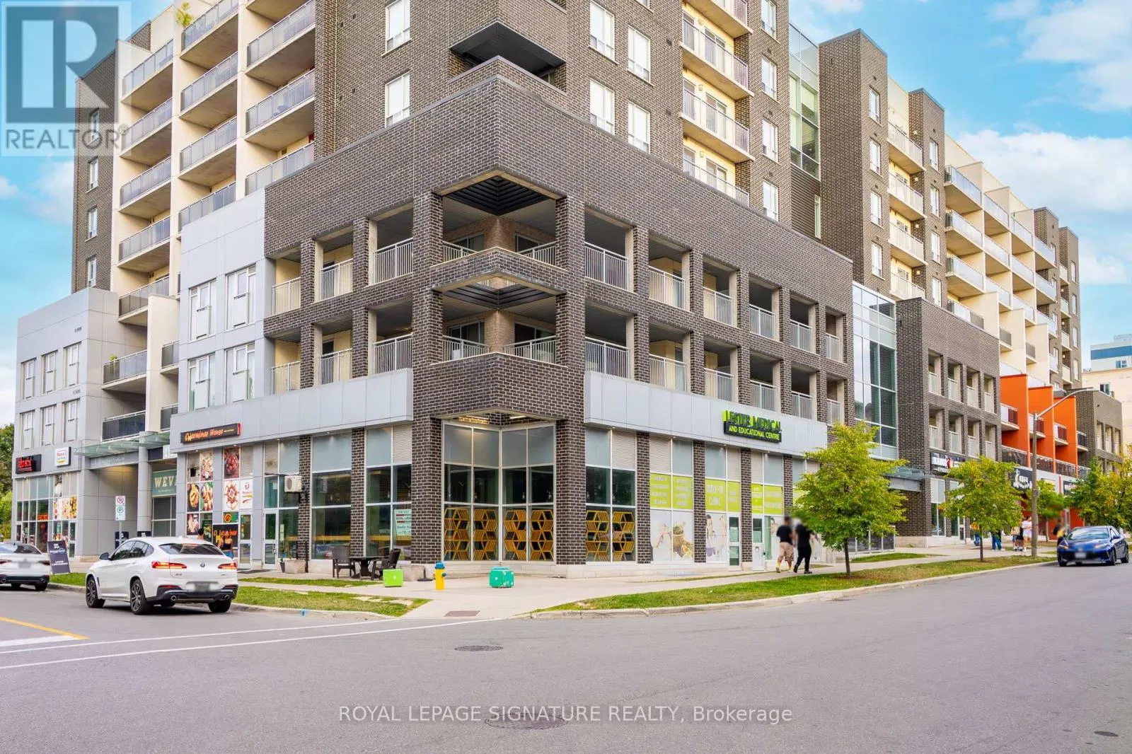 406 - 308 LESTER STREET