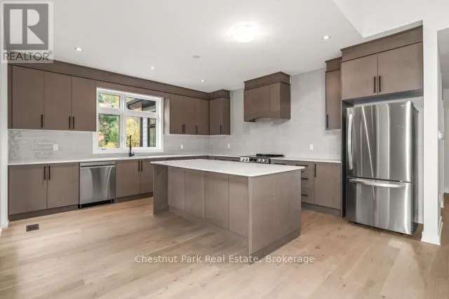 49 - 1053 GREENSVIEW DRIVE, #49