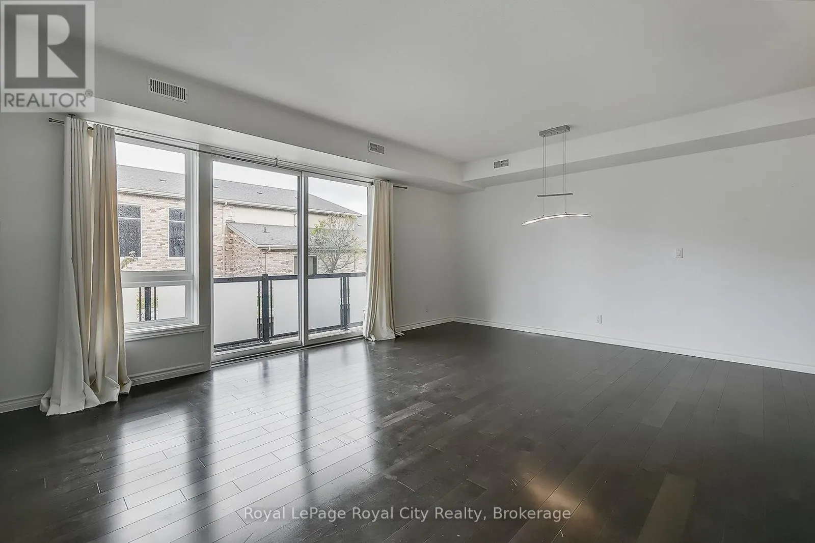 2 - 32 ARKELL ROAD, #2