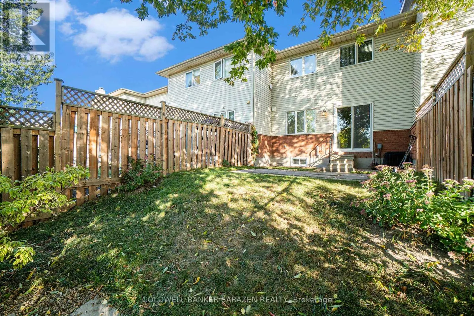 324 FAIRBROOKE COURT