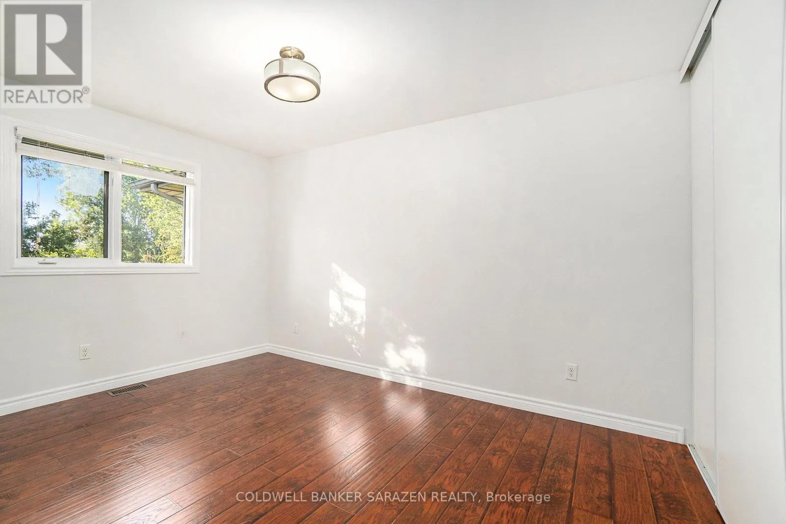 324 FAIRBROOKE COURT