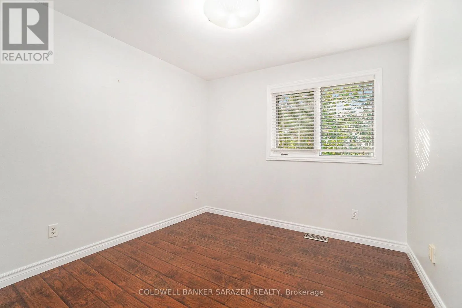 324 FAIRBROOKE COURT