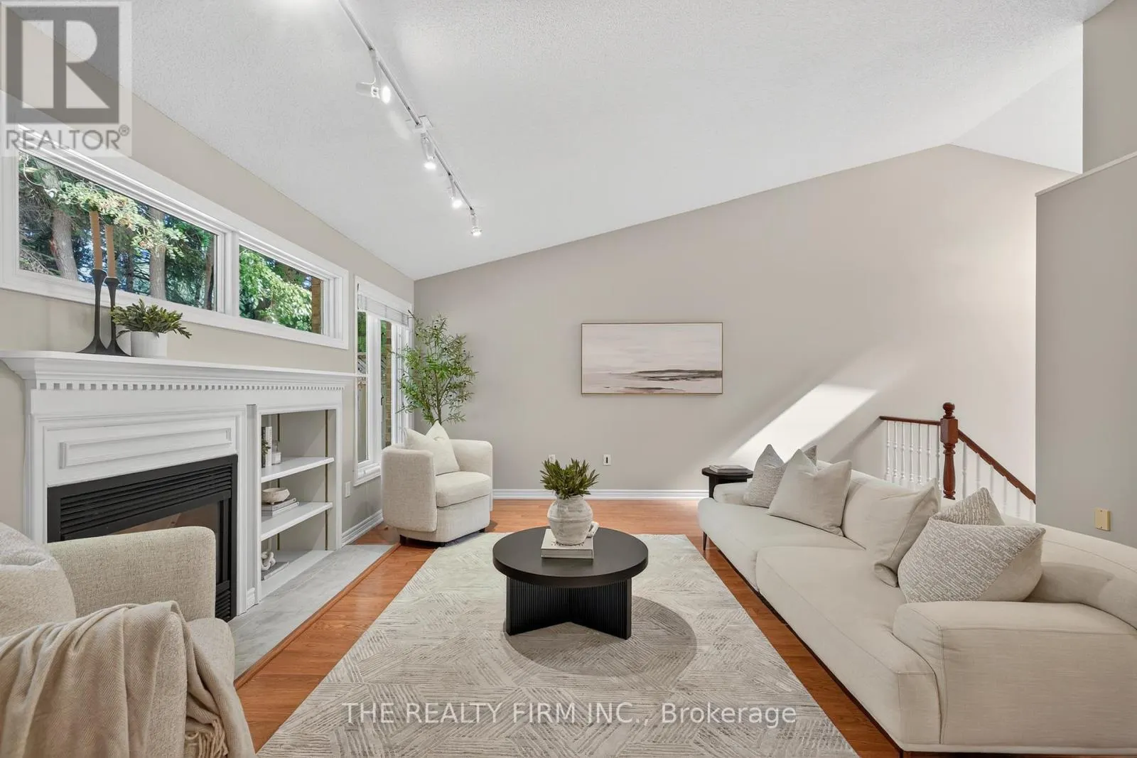 4 - 519 RIVERSIDE DRIVE, #4