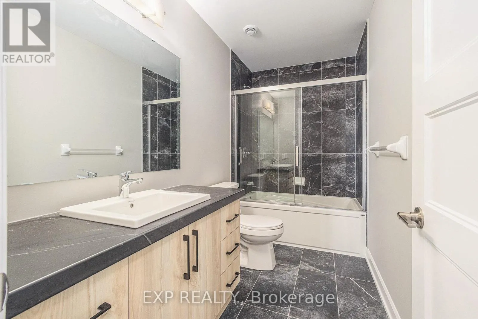 1214 MONTBLANC CRESCENT