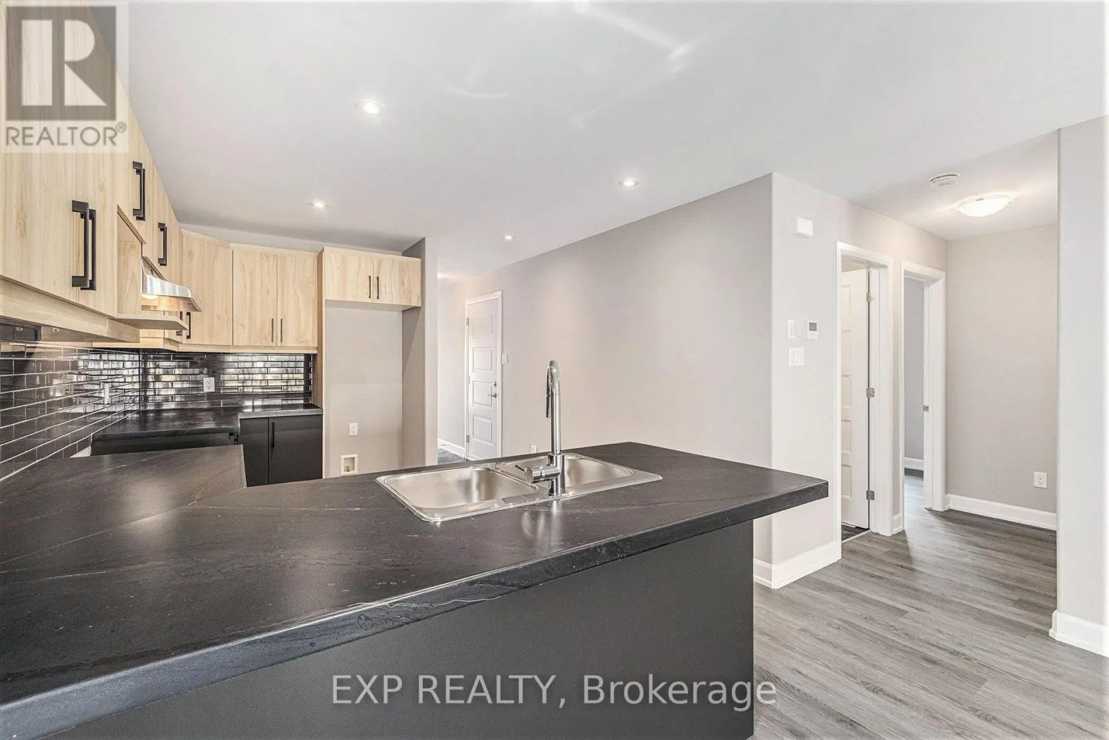 1214 MONTBLANC CRESCENT